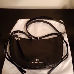 Black Michael Kors Crossbody